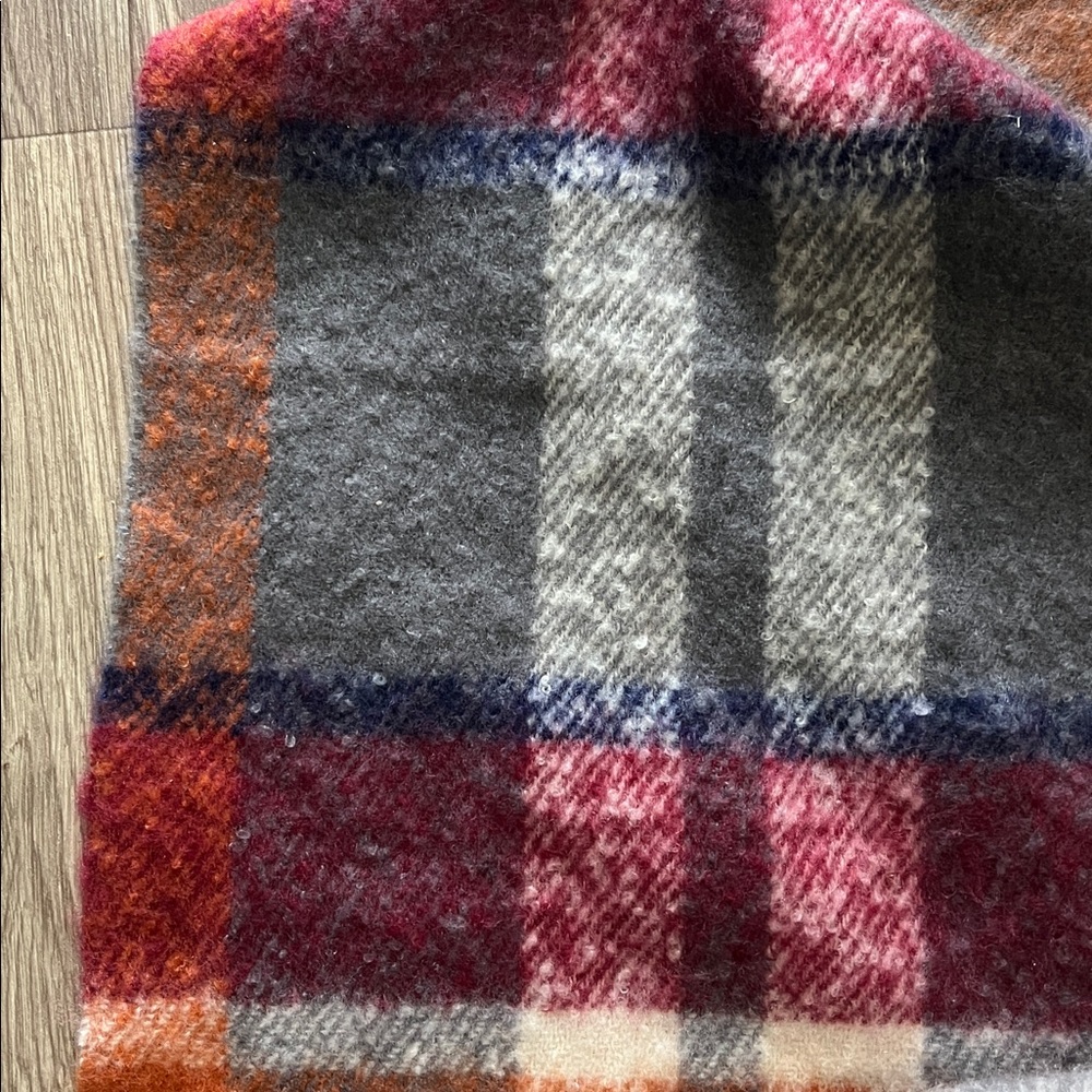 Joy SUSAN Plaid Fringe XL Scarf in Gray Orange Pink Blue NWOT - Picture 11 of 12